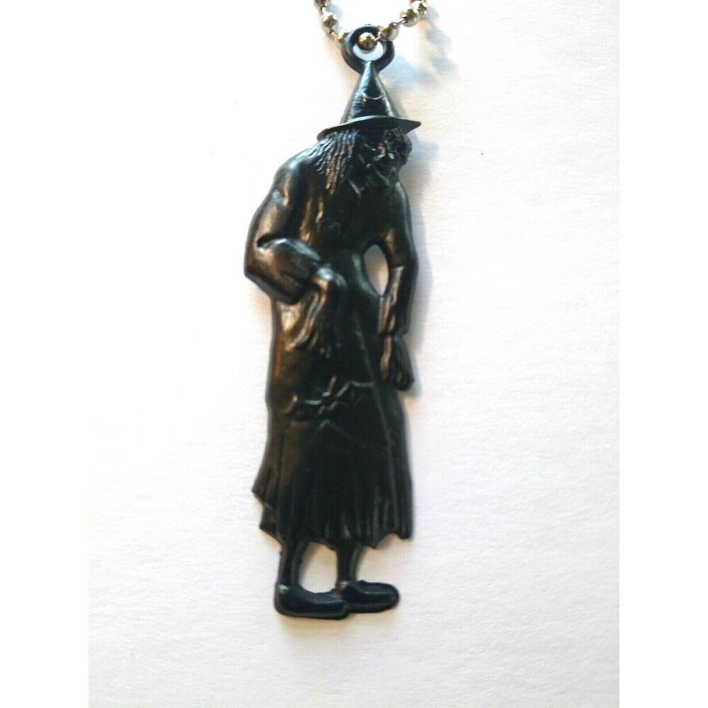 Halloween Plastic Witch Keychain Gothic Spooky Gift Black Creepy Cool Vintage